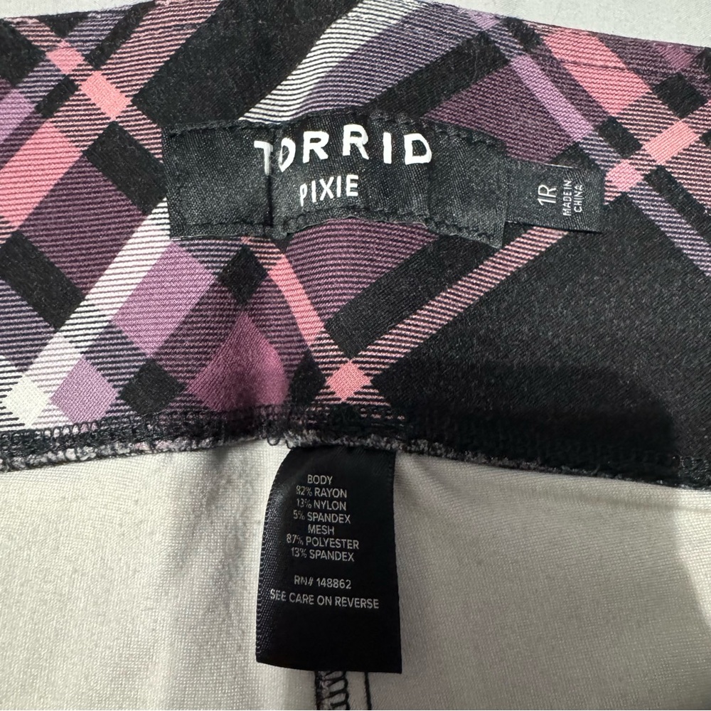 Torrid Pixie Skinny Studio Luxe Ponte
High-Rise
Pant Pink Plaid - Picture 4 of 6